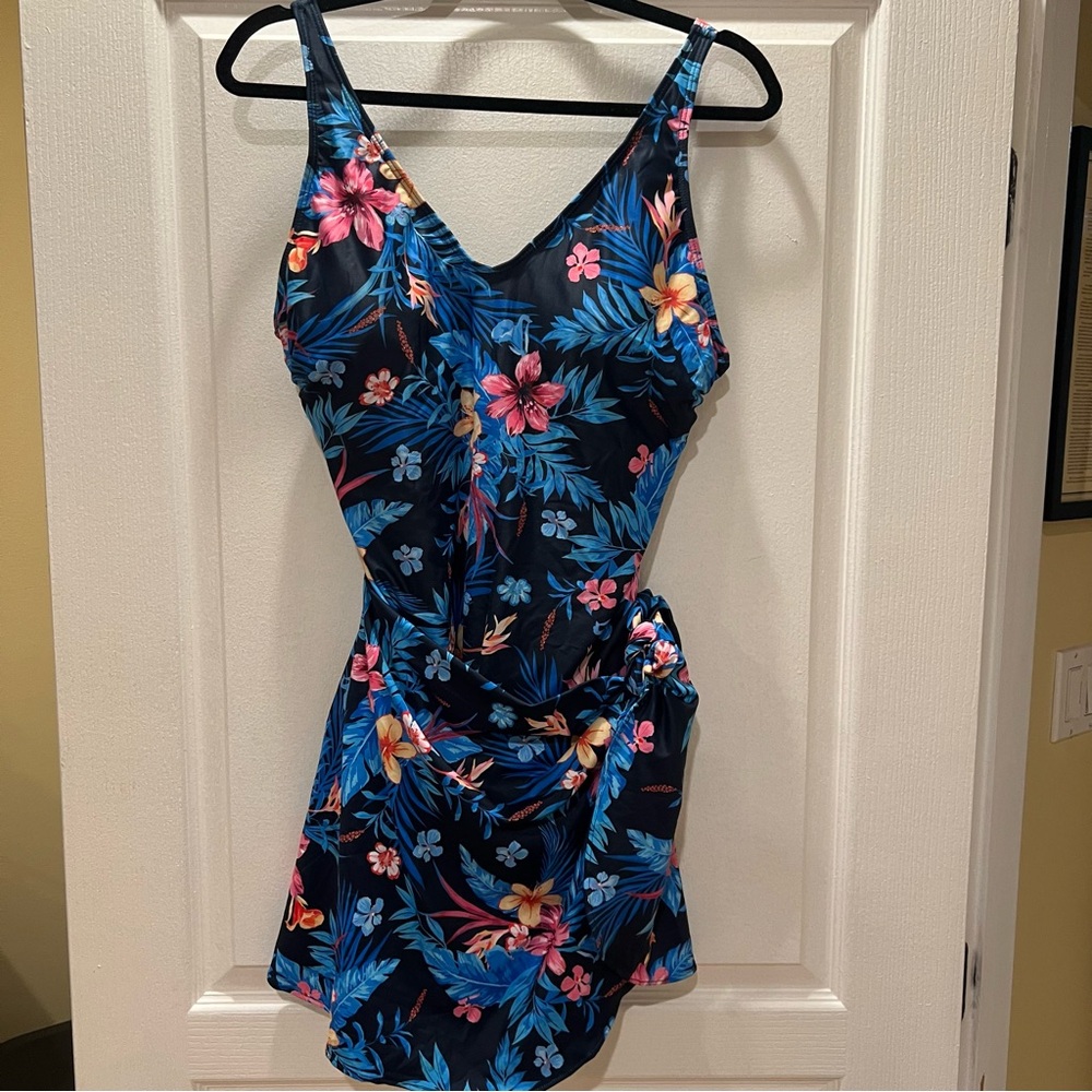 Tempt Me one piece floral bathing suit size xl